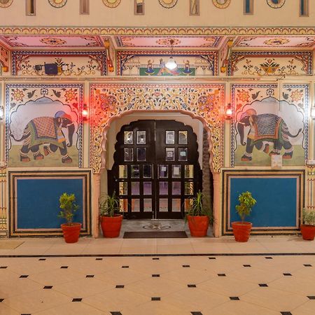 Hotel Shahi Palace Mandāwa Kültér fotó