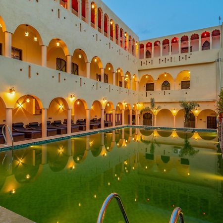 Hotel Shahi Palace Mandāwa Kültér fotó